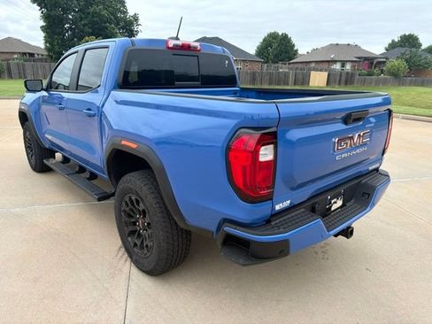 Used 2026 GMC Canyon Elevation w/ Convenience Package RWD image 3
