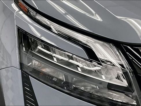 New 2026 Nissan Pathfinder Platinum image 14