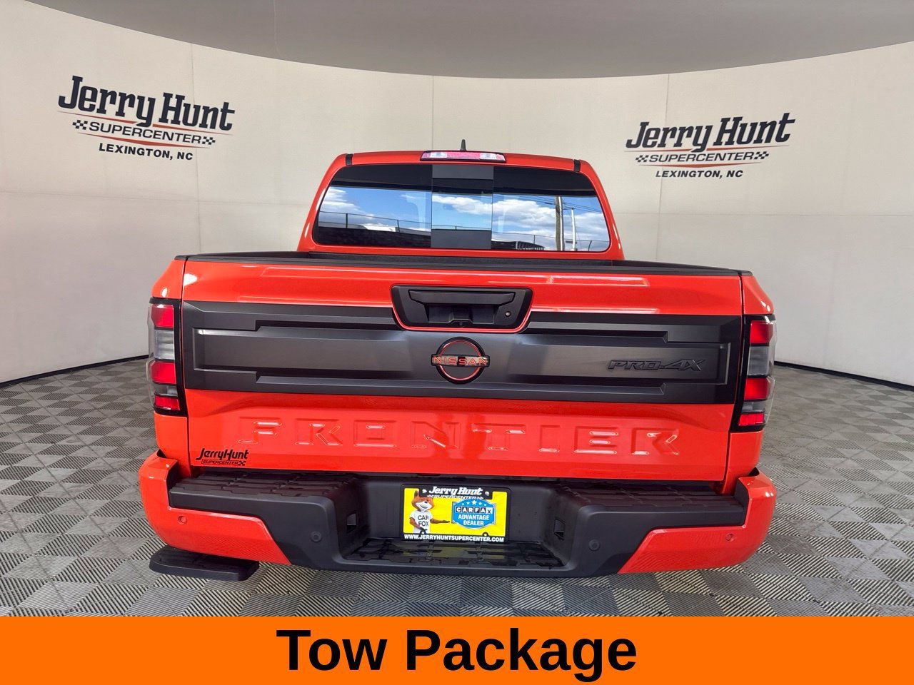 Used 2025 Nissan Frontier PRO-4X w/ Interior Protection Package AWD/4WD image 7