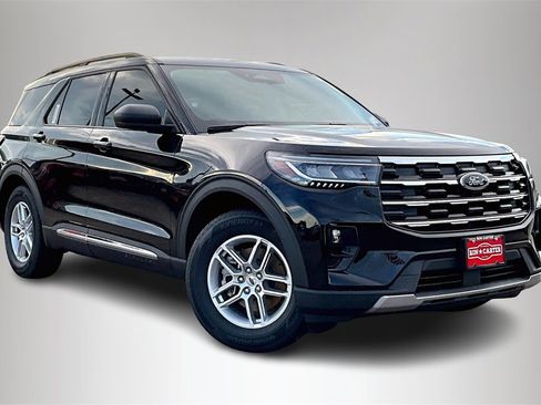 New 2025 Ford Explorer Active w/ Active Comfort Package image 1