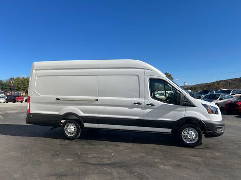 New 2026 Ford Transit 250 148 High Roof Extended AWD image 10