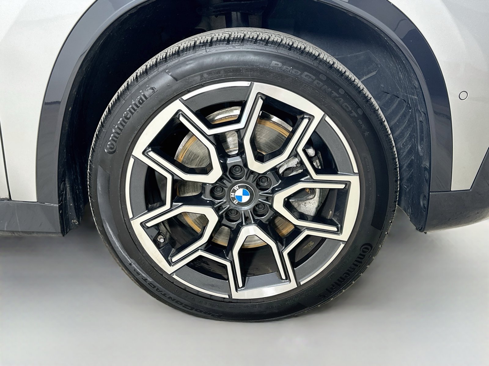 Used 2026 BMW X1 xDrive28i w/ Convenience Package AWD/4WD image 10