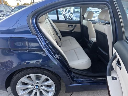 Used 2011 BMW 328i Sedan image 16