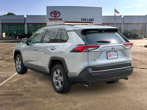 Used 2024 Toyota RAV4 XLE w/ Convenience Package AWD/4WD image 3