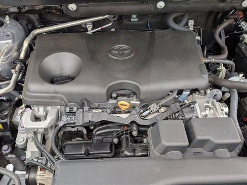 Used 2023 Toyota RAV4 LE image 19