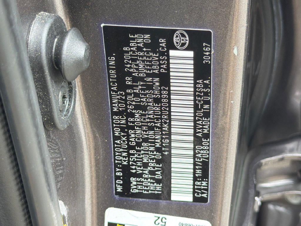 Used 2024 Toyota Camry SE FWD image 36