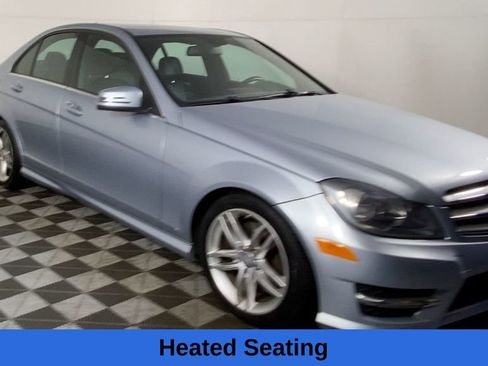 Used 2013 Mercedes-Benz C 300 4MATIC Sedan image 4