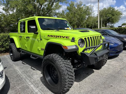 Used 2021 Jeep Gladiator Mojave AWD/4WD image 2