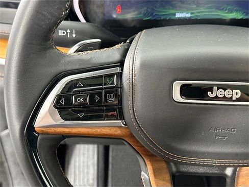 Used 2022 Jeep Grand Cherokee Summit image 24