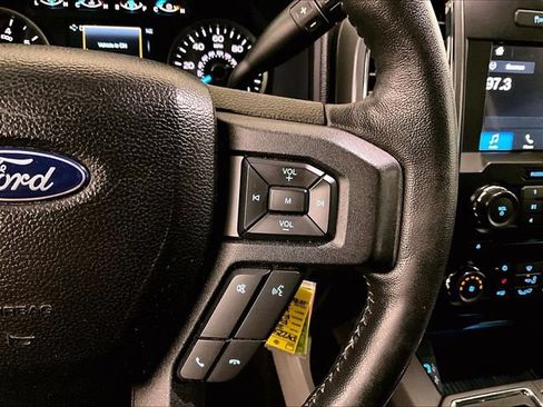 Used 2018 Ford F150 XLT w/ Equipment Group 302A Luxury AWD/4WD image 18