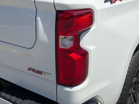Used 2025 Chevrolet Silverado 1500 RST w/ Convenience Package II AWD/4WD image 10