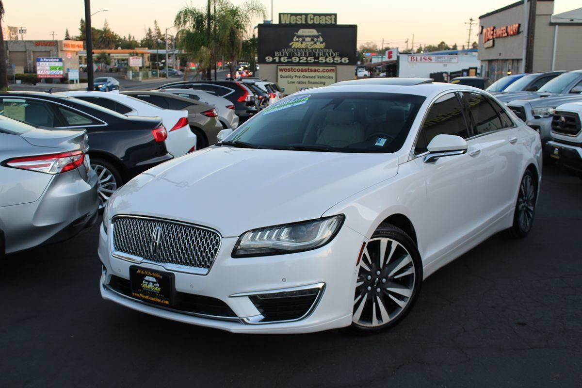 Used 2017 Lincoln MKZ Reserve w/ Technology Package FWD image 43