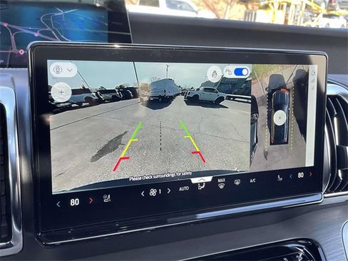 New 2025 Ford Expedition Platinum w/ Driver's Package image 27