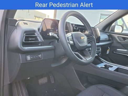 New 2026 Chevrolet Traverse LT w/ Driver Confidence Package image 17