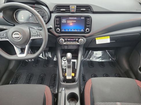 Used 2025 Nissan Versa SR w/ Trunk Package image 18