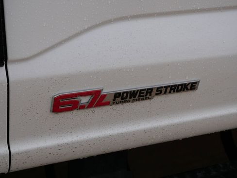 New 2026 Ford F250 Lariat w/ Black Appearance Package image 13