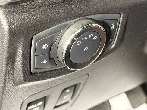 Used 2018 Ford F150 XLT w/ Equipment Group 301A Mid AWD/4WD image 10