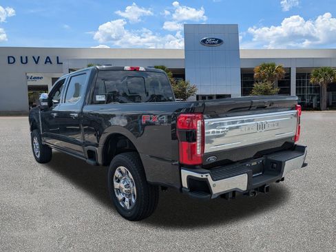 New 2025 Ford F350 King Ranch w/ Chrome Package image 5