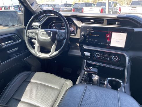 Used 2024 GMC Sierra 1500 Denali image 26