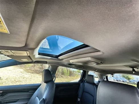 Certified 2023 Honda Odyssey Touring image 32
