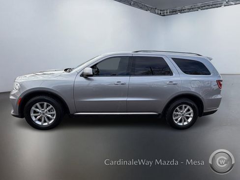 Used 2021 Dodge Durango SXT image 8