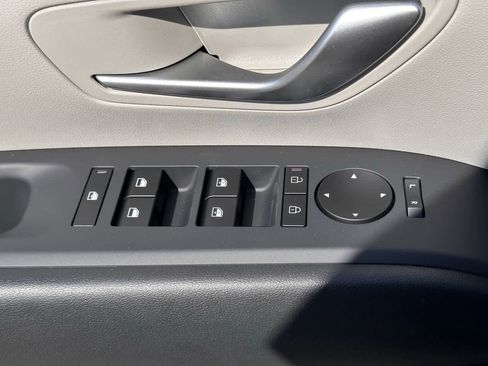 New 2026 Hyundai Tucson SEL image 16