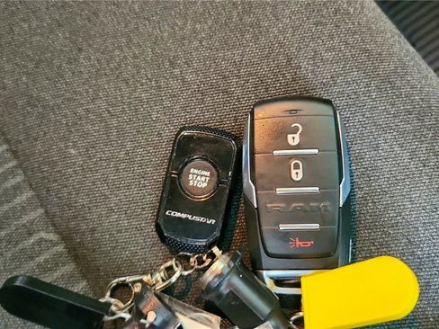 Used 2022 RAM 1500 Big Horn image 42