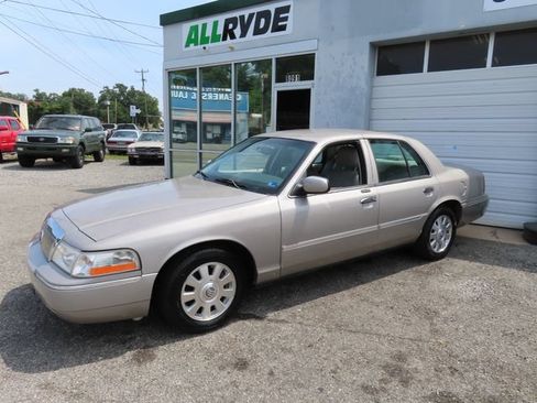 Used 2005 Mercury Grand Marquis LS RWD image 7