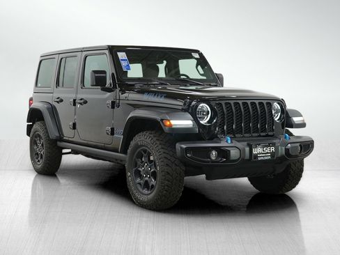 Used 2023 Jeep Wrangler Unlimited w/ Cold Weather Group AWD/4WD image 7