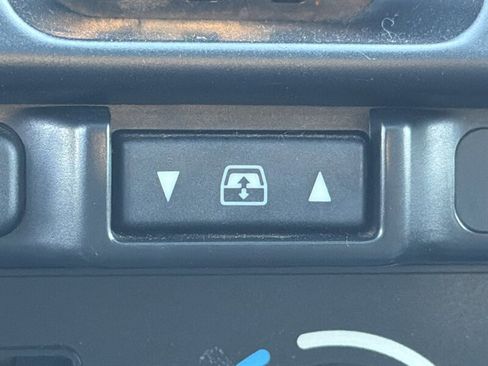 Used 2000 Toyota 4Runner SR5 image 21