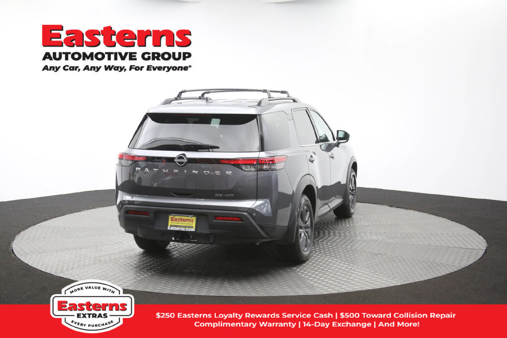 Used 2023 Nissan Pathfinder SV w/ SV Premium Package AWD/4WD image 44