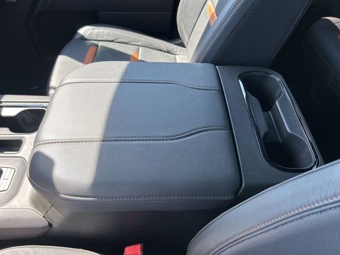 Used 2025 GMC Sierra 1500 AT4 AWD/4WD image 41