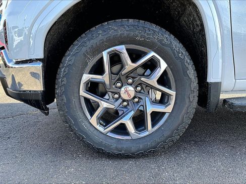 New 2026 GMC Sierra 1500 SLT w/ SLT Premium Plus Package image 12