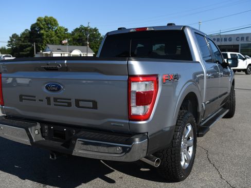 Used 2022 Ford F150 Lariat AWD/4WD image 6