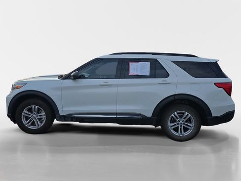 Used 2020 Ford Explorer XLT w/ Class III Trailer Tow Package AWD/4WD image 7