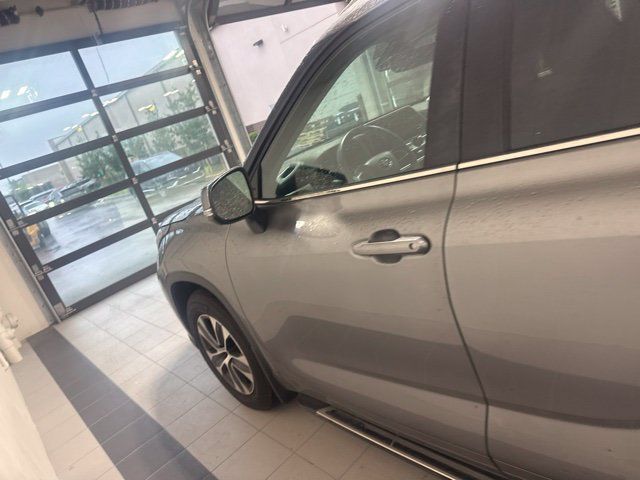 Used 2026 Toyota Highlander XLE AWD/4WD image 9