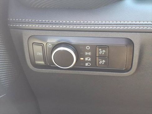 Used 2025 Ford Mustang GT Premium RWD image 17