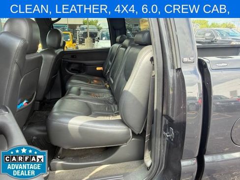 Used 2003 GMC Sierra 2500 SLT w/ SLT Preferred Equipment Group AWD/4WD image 11