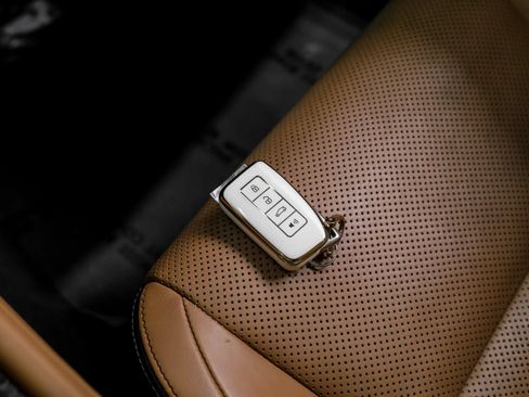 Used 2019 Lexus GS 350 F Sport RWD image 61