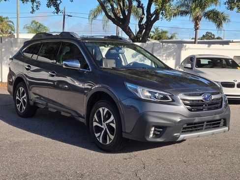 Used 2020 Subaru Outback Touring w/ Popular Package #2 image 3