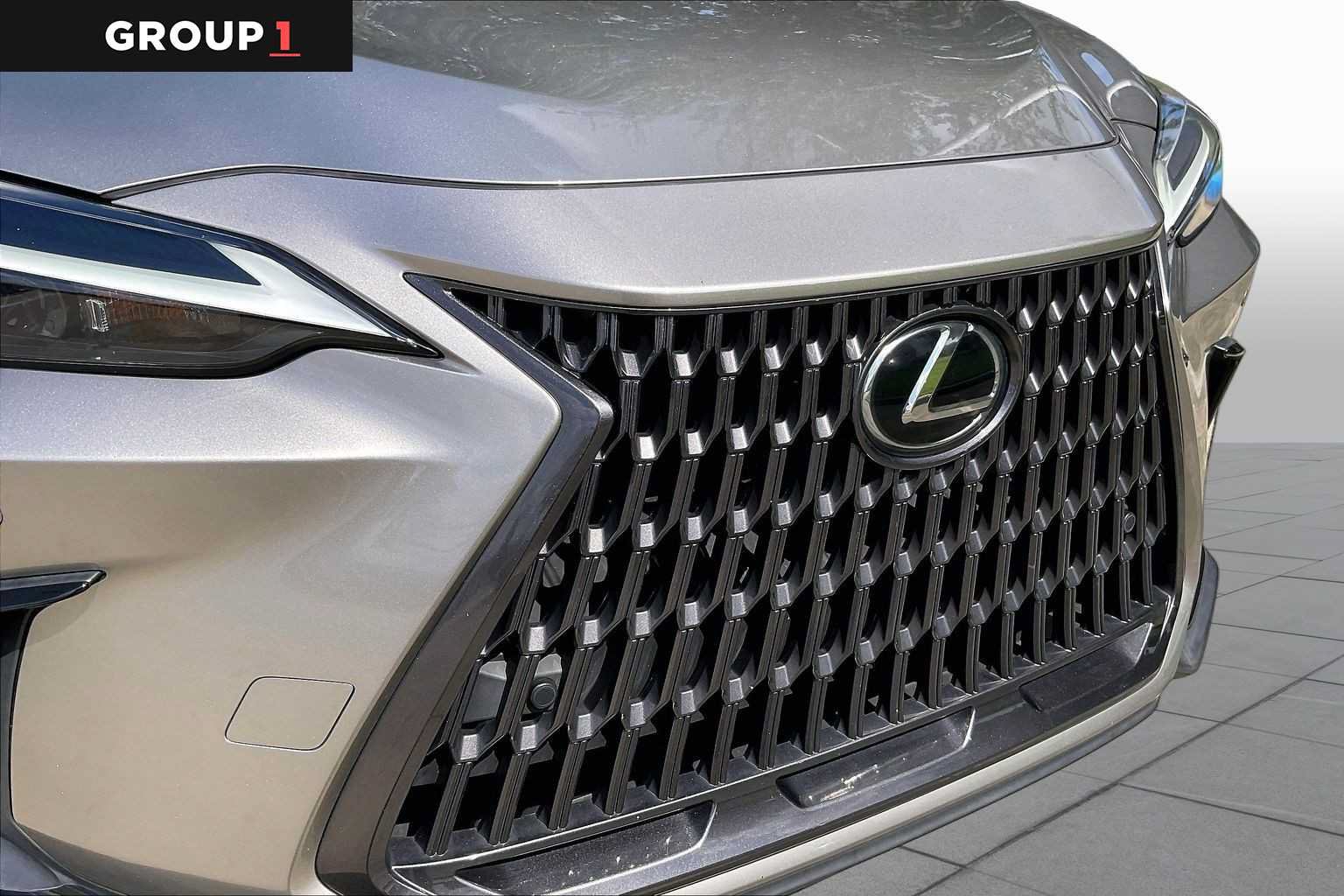 Used 2024 Lexus NX 250 FWD w/ Towing Package (2000 Lbs) image 27