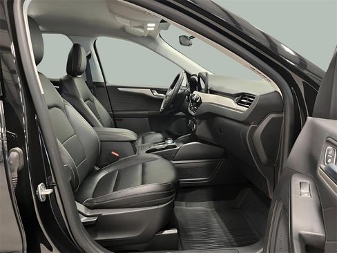 Used 2022 Ford Escape SEL image 25