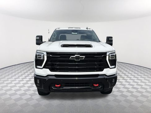 New 2026 Chevrolet Silverado 3500 LT w/ Trail Boss Package AWD/4WD image 2