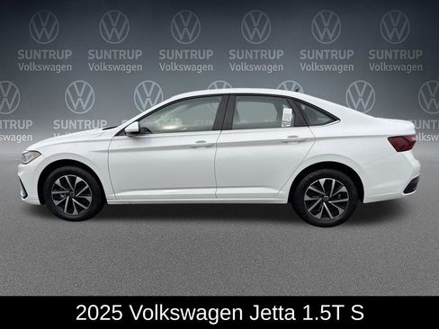 Used 2025 Volkswagen Jetta S image 2