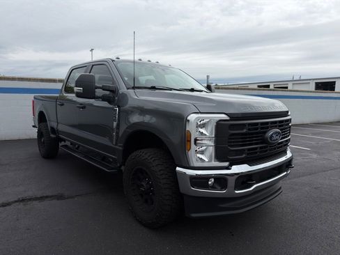 Used 2024 Ford F250 XL w/ XL Chrome Package AWD/4WD image 7
