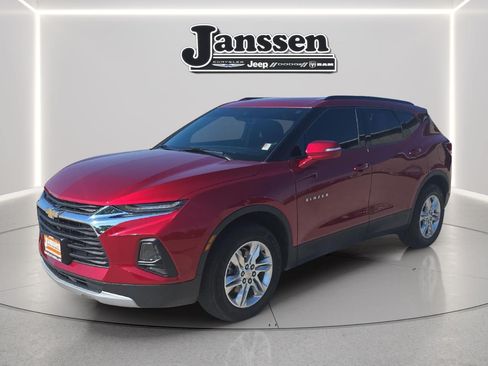 Used 2021 Chevrolet Blazer LT AWD/4WD image 1