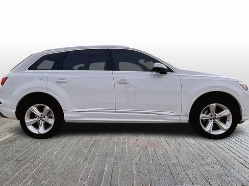 Used 2025 Audi Q7 3.0T Premium image 8