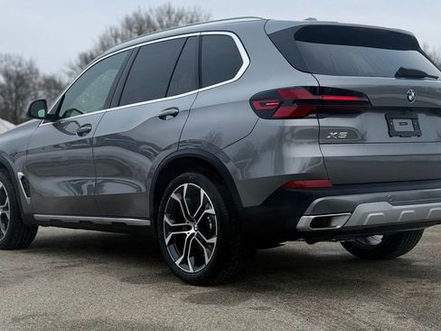 New 2026 BMW X5 xDrive40i AWD/4WD image 3