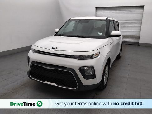 Used 2020 Kia Soul S image 1