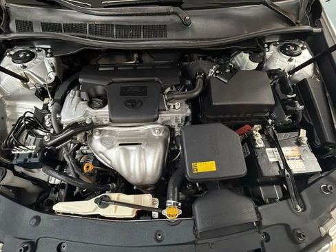 Used 2012 Toyota Camry LE FWD image 21